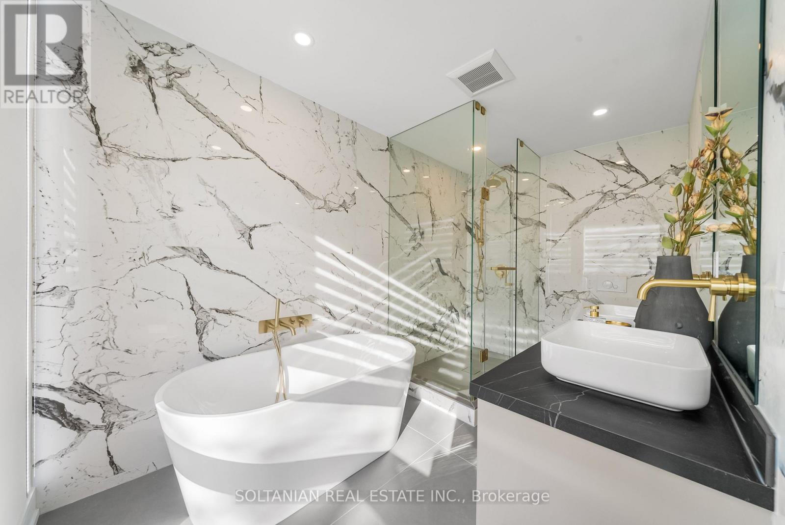 62 Inwood Avenue, Toronto, Ontario  M4J 3Y5 - Photo 29 - E12486262