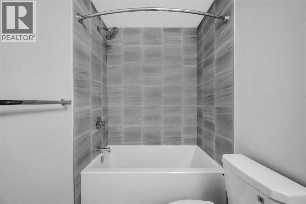 211 Chelsea Park, Chestermere, Alberta  T1X 2T3 - Photo 36 - A2227173