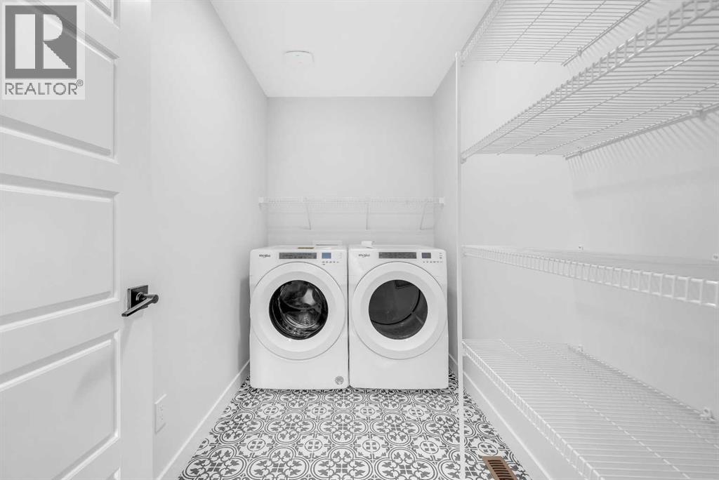 211 Chelsea Park, Chestermere, Alberta  T1X 2T3 - Photo 37 - A2227173