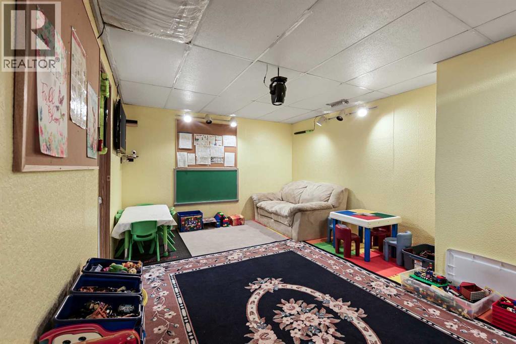 191 Castlebrook Road Ne, Calgary, Alberta  T3J 2C5 - Photo 30 - A2264855