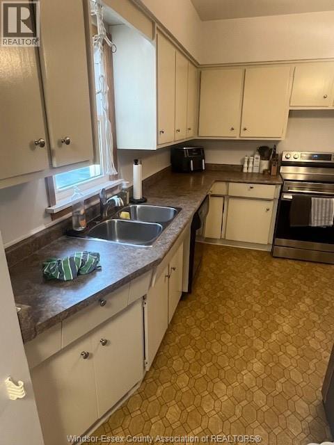 21 Wellington, Essex, Ontario  N8M 1W8 - Photo 14 - 25027461