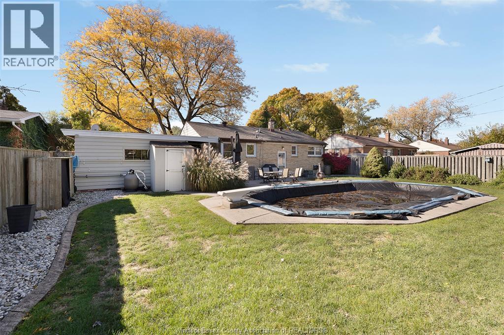 3276 Virginia Park Avenue, Windsor, Ontario  N9E 2C3 - Photo 21 - 25027447