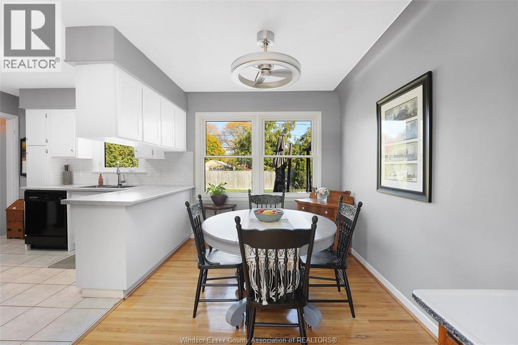 3276 Virginia Park Avenue, Windsor, Ontario  N9E 2C3 - Photo 7 - 25027447
