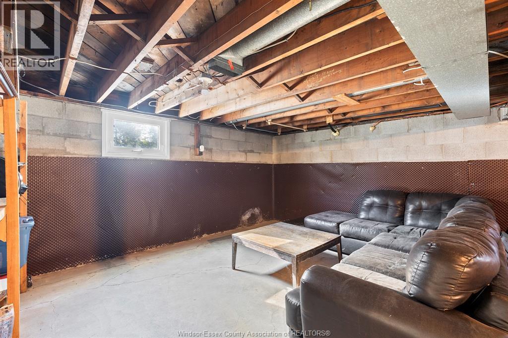 4095 Baseline, Windsor, Ontario  N9A 6J3 - Photo 21 - 25027422