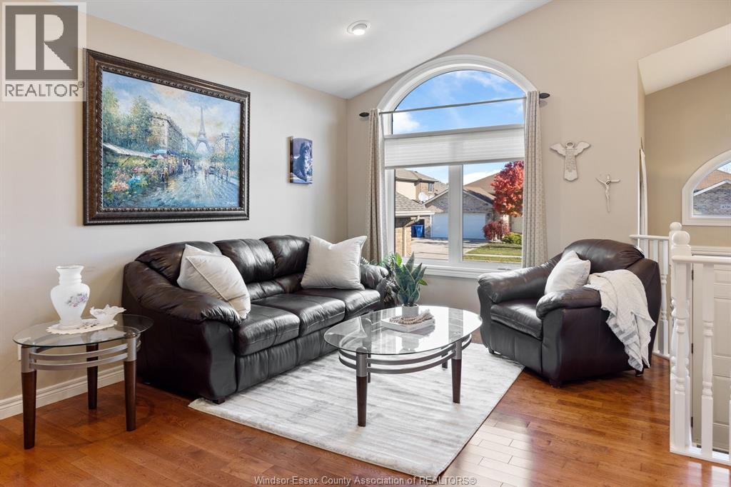 4753 Barcelona, Windsor, Ontario  N9G 3E9 - Photo 11 - 25027418