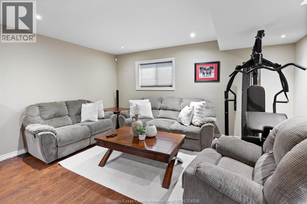 4753 Barcelona, Windsor, Ontario  N9G 3E9 - Photo 18 - 25027418