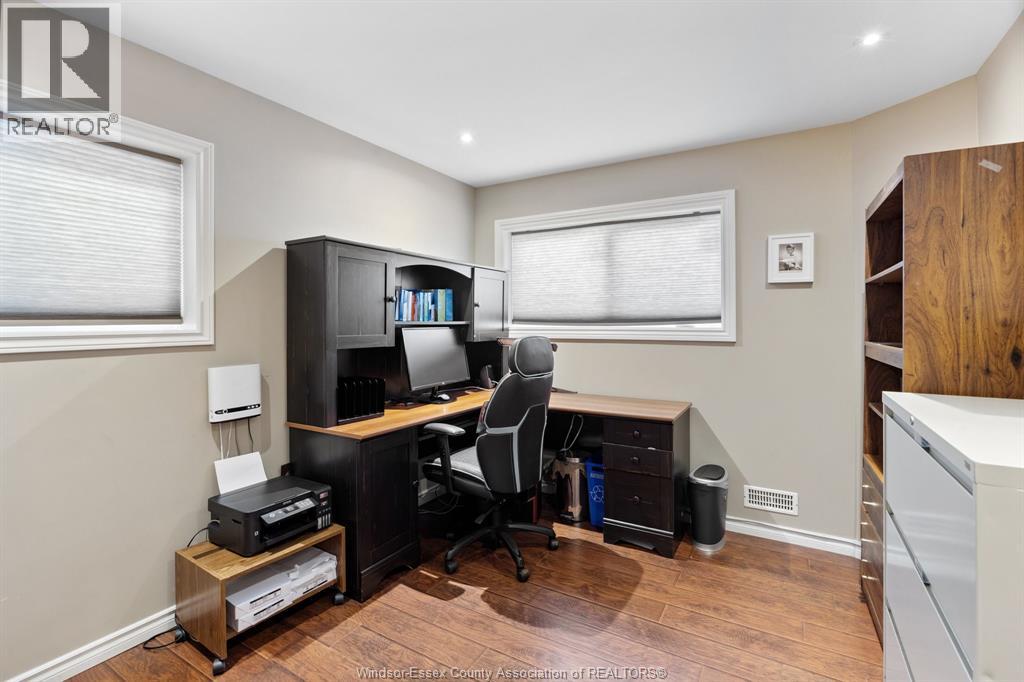 4753 Barcelona, Windsor, Ontario  N9G 3E9 - Photo 19 - 25027418