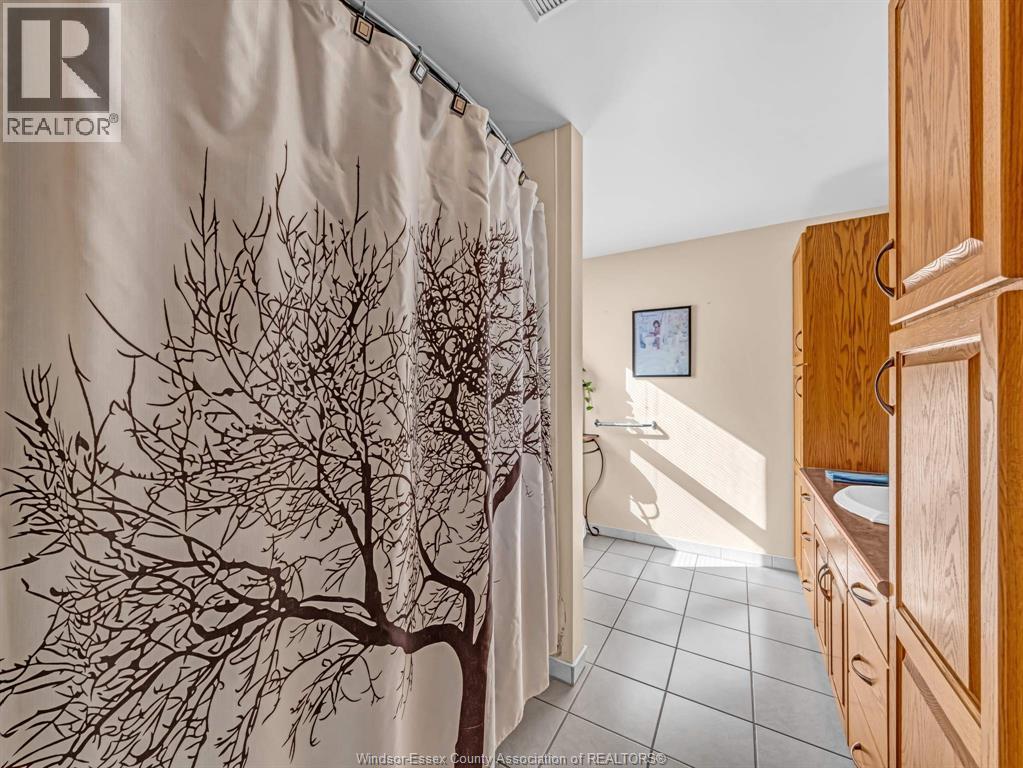 70 King, Lakeshore, Ontario  N0R 1V0 - Photo 18 - 25027249