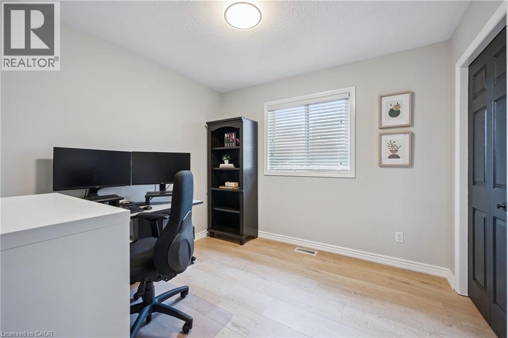 7 Peter Court, Cambridge, Ontario  N1P 1C3 - Photo 17 - 40777882