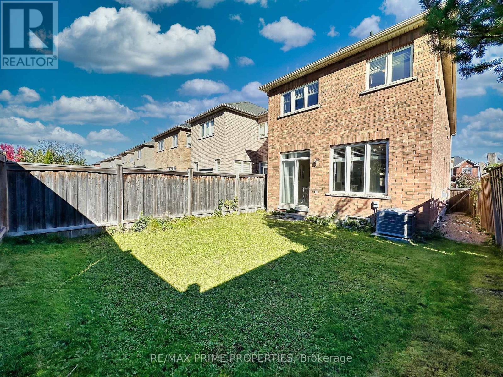 117 Big Hill Crescent, Vaughan, Ontario  L6A 4K7 - Photo 27 - N12483293