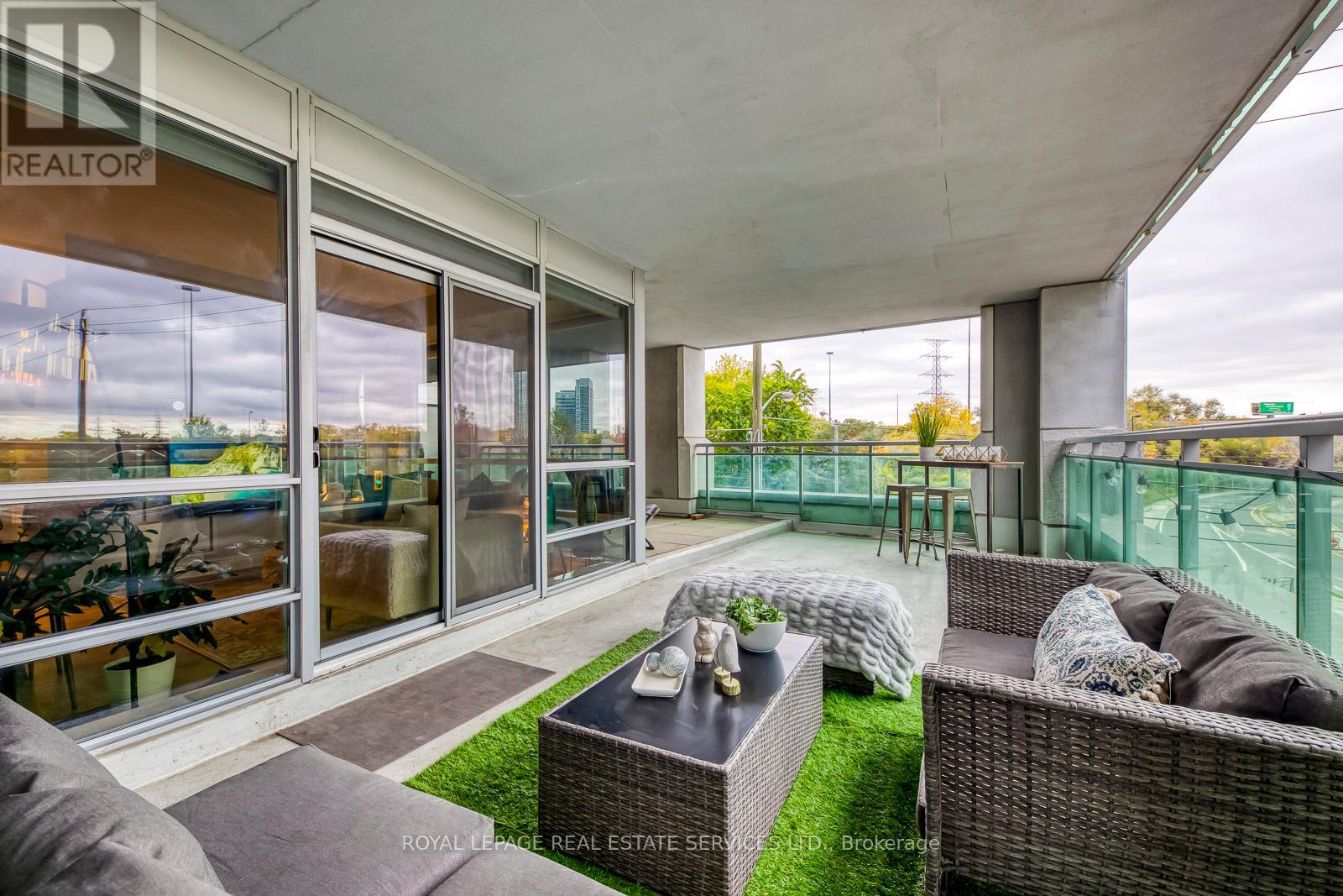 203 - 16 Brookers Lane, Toronto, Ontario  M8V 0A5 - Photo 16 - W12487374