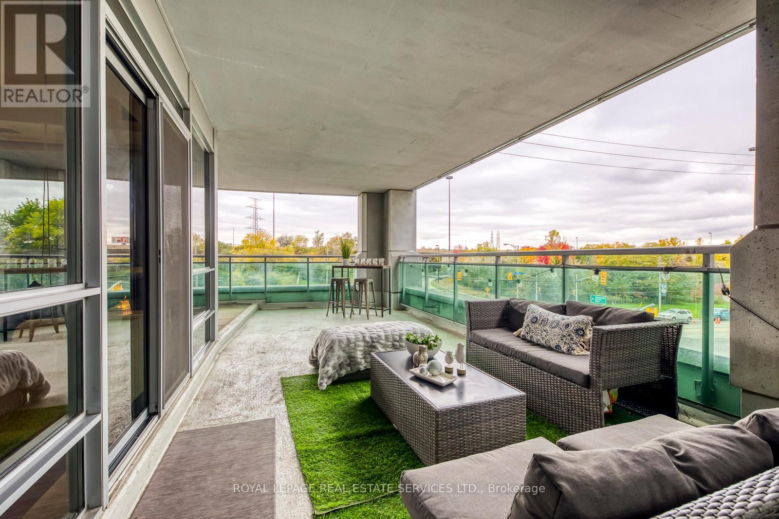 203 - 16 Brookers Lane, Toronto, Ontario  M8V 0A5 - Photo 17 - W12487374