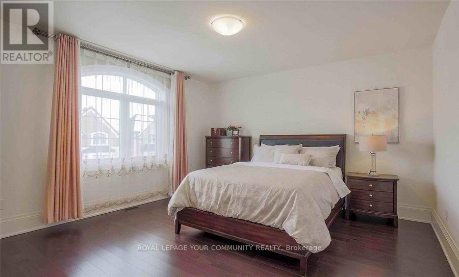 61 Headwater Crescent, Richmond Hill, Ontario  L4E 0T2 - Photo 16 - N12460510