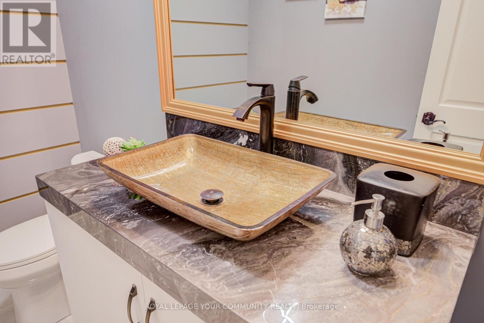 61 Headwater Crescent, Richmond Hill, Ontario  L4E 0T2 - Photo 22 - N12460510