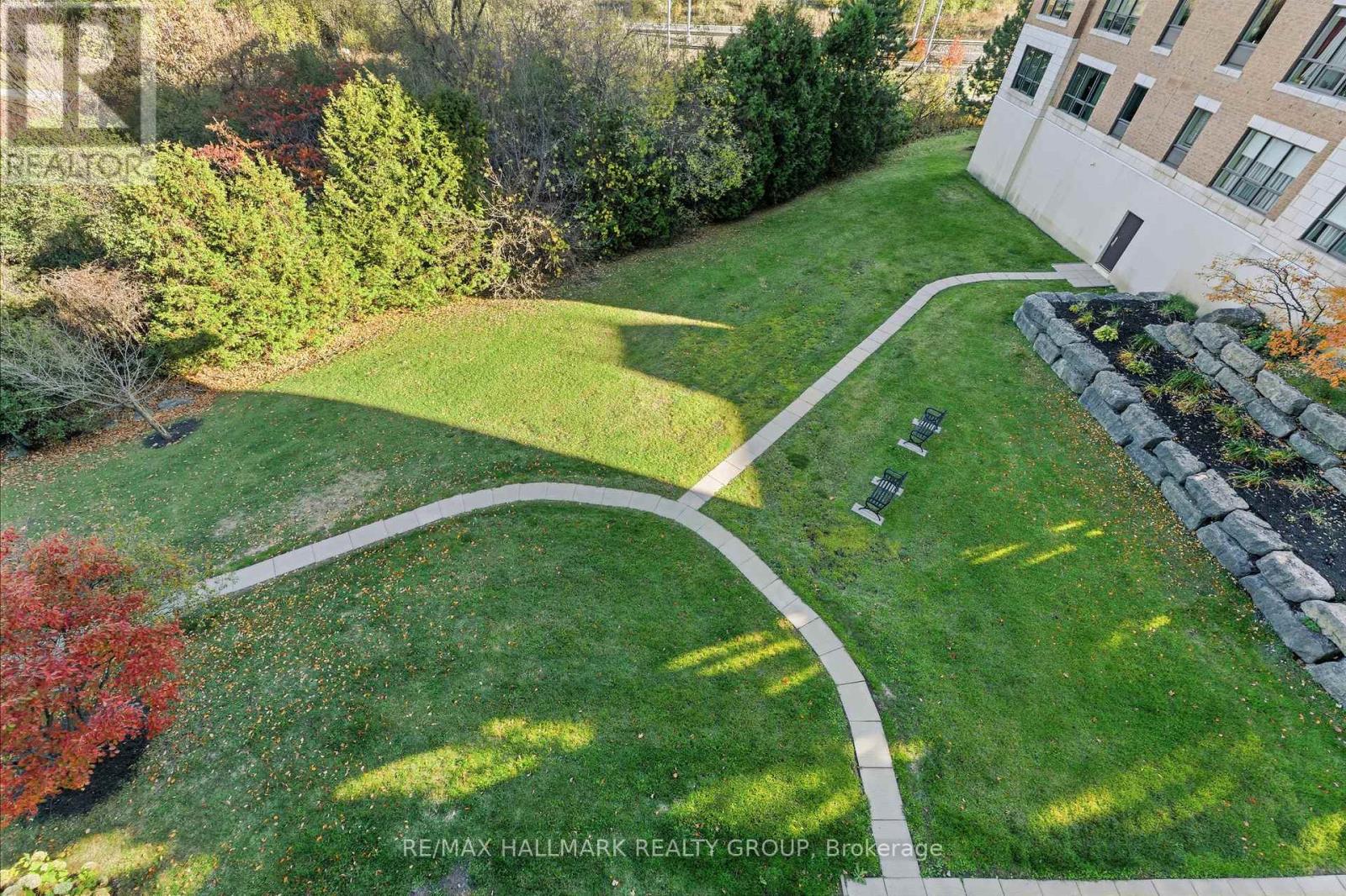 320 - 905 Beauparc Private, Ottawa, Ontario  K1J 0A2 - Photo 26 - X12422513