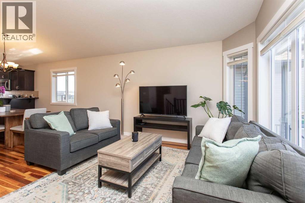 62 Larsen Crescent, Red Deer, Alberta  T4R 0J2 - Photo 5 - A2264949