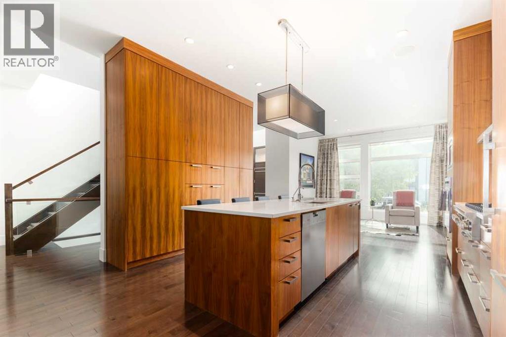 2132 32 Avenue Sw, Calgary, Alberta  T2T 1W8 - Photo 8 - A2262918