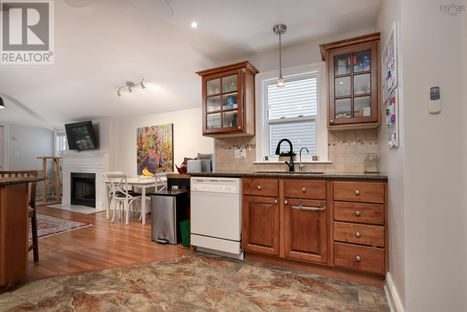 2420 Westmount Street, Halifax, Nova Scotia  B3L 3G6 - Photo 13 - 202526331