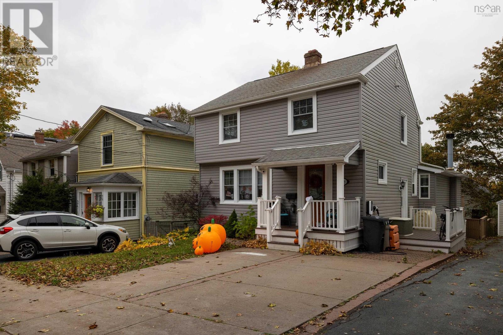 2420 Westmount Street, Halifax, Nova Scotia  B3L 3G6 - Photo 4 - 202526331