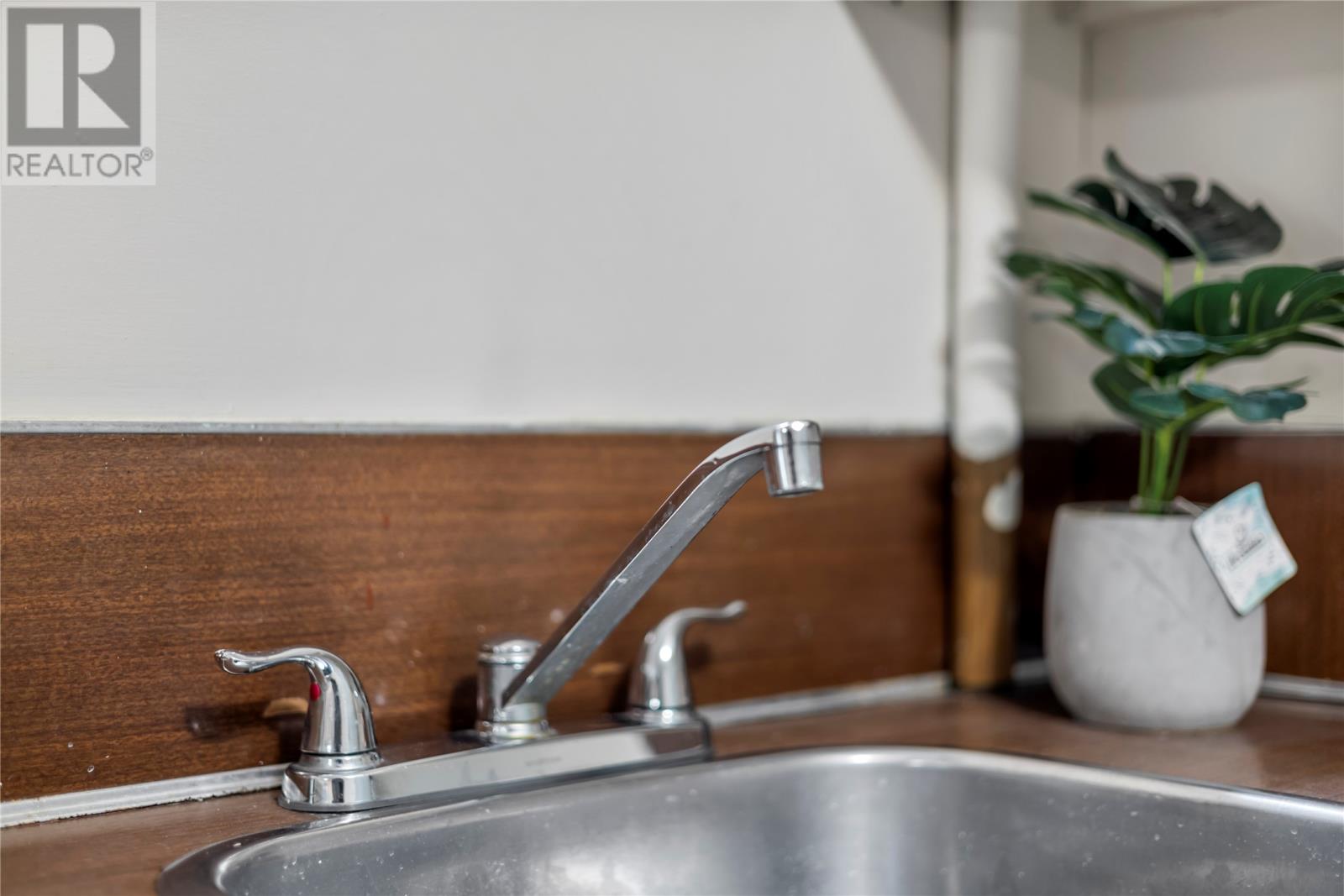 11 Anderson Avenue, St. John's, Newfoundland & Labrador  A1B 3E3 - Photo 9 - 1292112