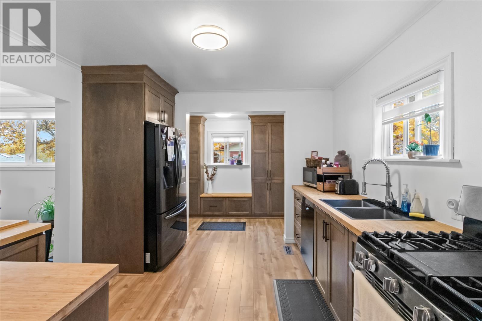 137 Campbell Avenue, St. John's, Newfoundland & Labrador  A1E 2Z7 - Photo 11 - 1292111