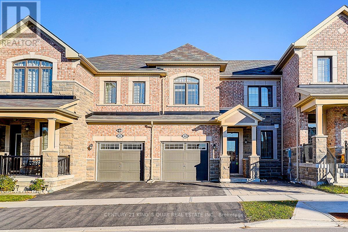 42 HARTNEY DRIVE, Richmond Hill, Ontario