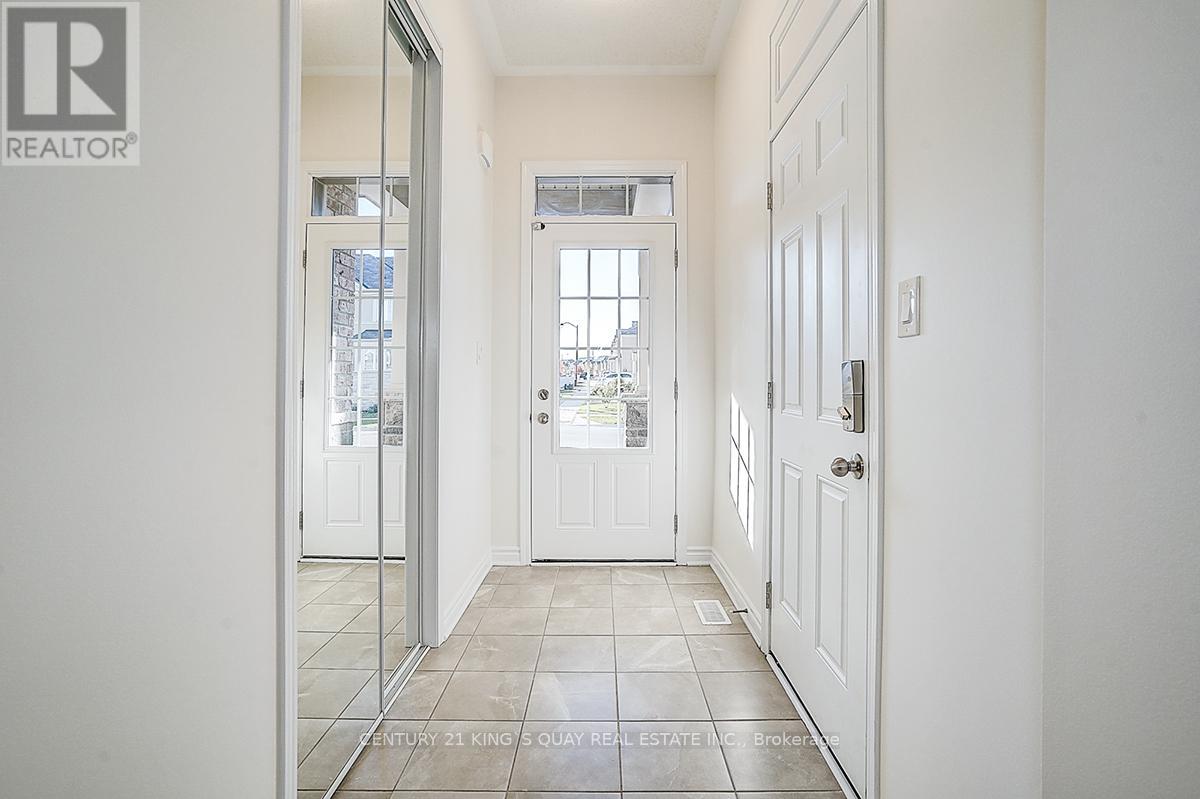 42 Hartney Drive, Richmond Hill, Ontario  L4S 0J8 - Photo 10 - N12484553