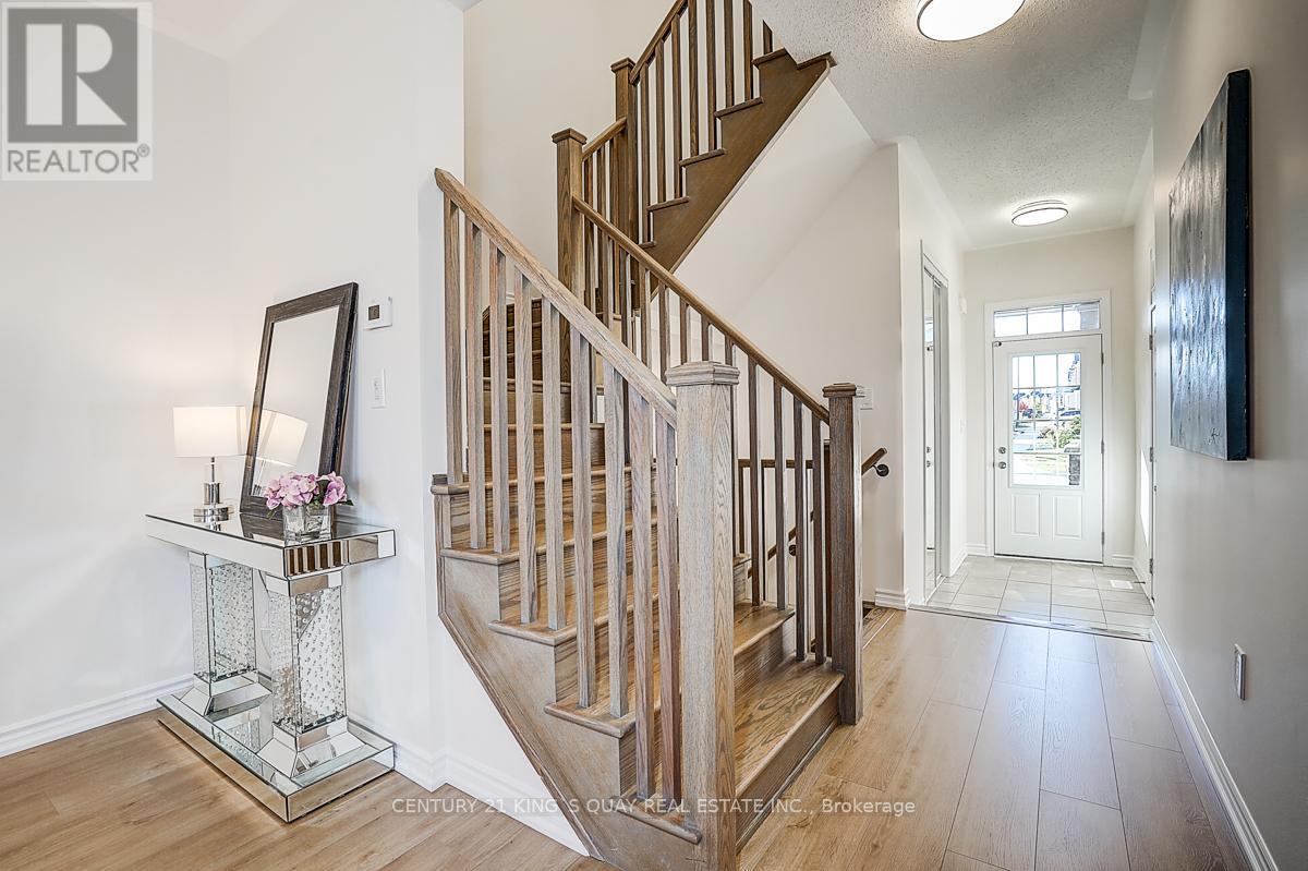 42 Hartney Drive, Richmond Hill, Ontario  L4S 0J8 - Photo 12 - N12484553