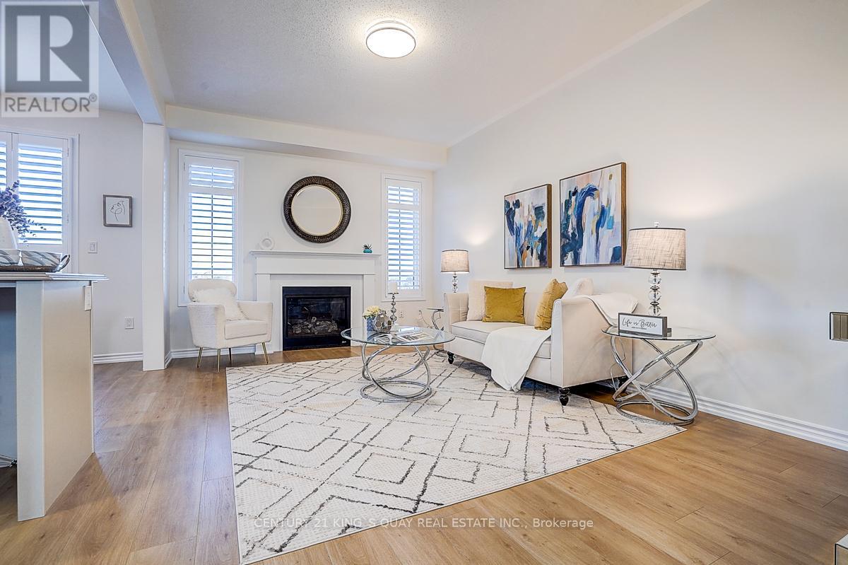 42 Hartney Drive, Richmond Hill, Ontario  L4S 0J8 - Photo 13 - N12484553