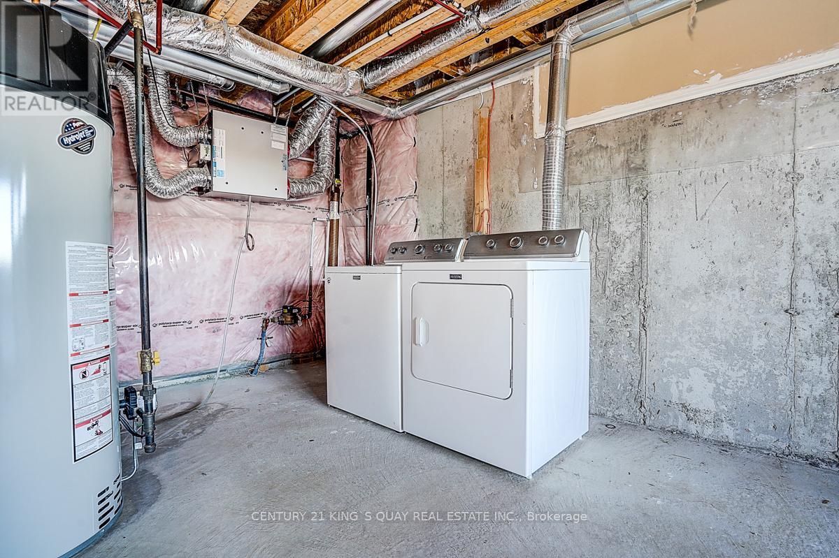 42 Hartney Drive, Richmond Hill, Ontario  L4S 0J8 - Photo 7 - N12484553