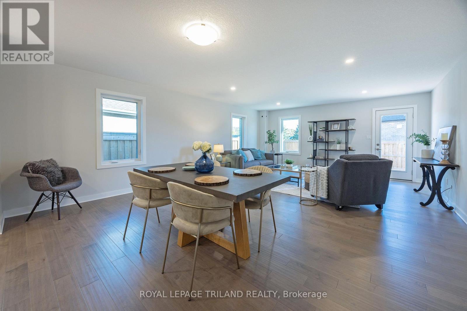 2 Feathers Crossing, St. Thomas, Ontario  N5R 0J0 - Photo 19 - X12487522