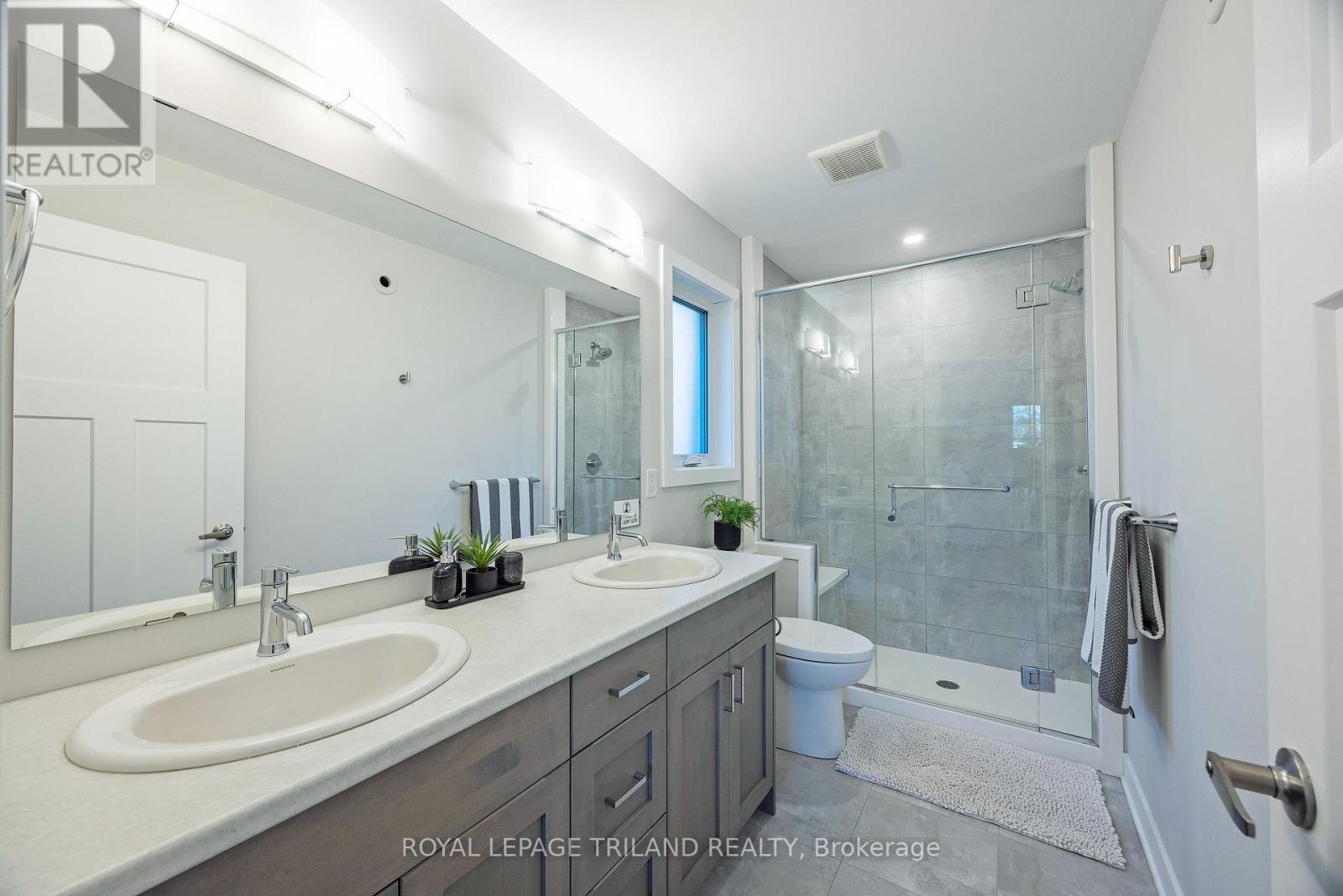 2 Feathers Crossing, St. Thomas, Ontario  N5R 0J0 - Photo 31 - X12487522