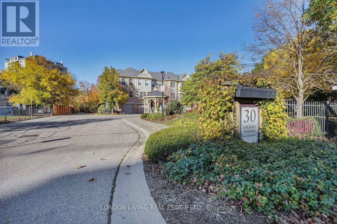 21 - 30 Grand Avenue, London South, Ontario  N6C 1K8 - Photo 31 - X12487523