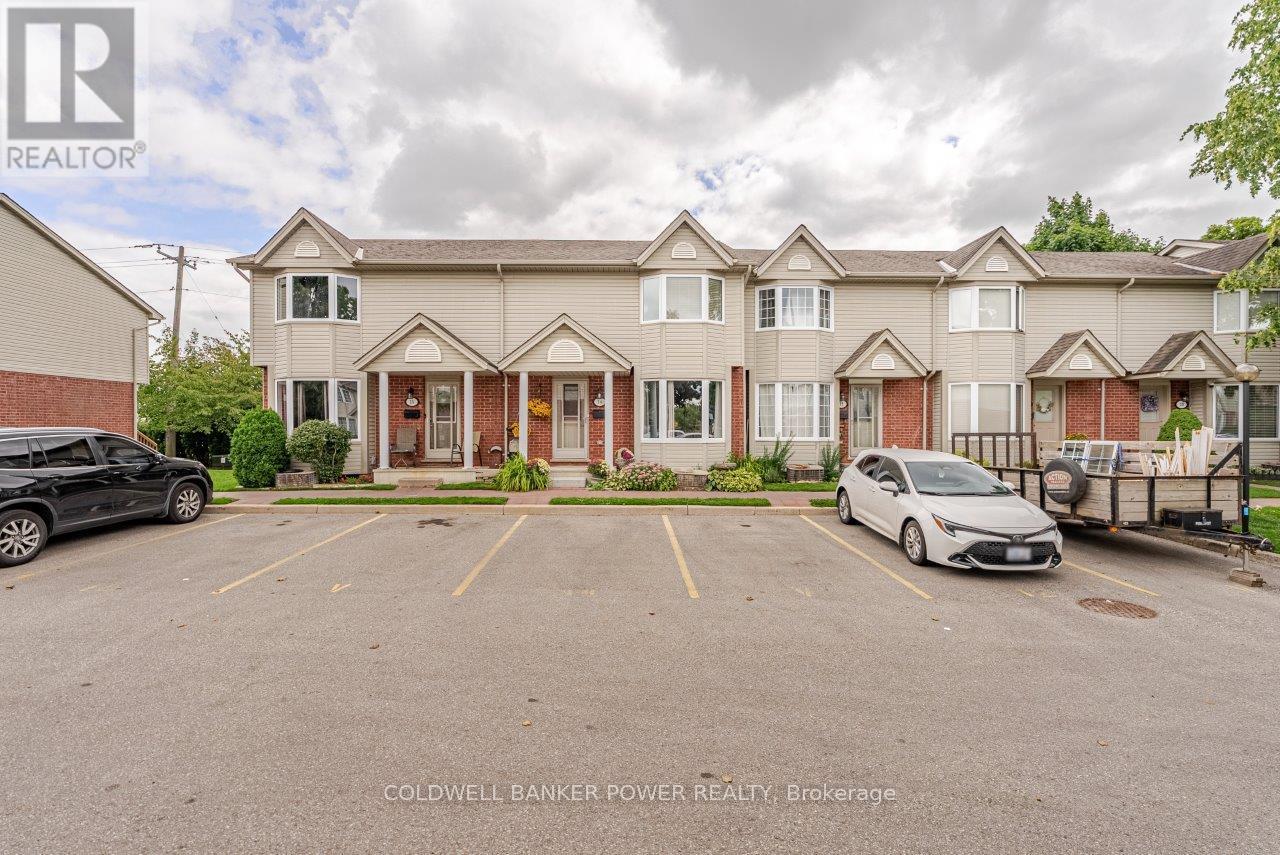 14 - 20 Kernohan Parkway, London South, Ontario  N6J 4Y3 - Photo 2 - X12487535