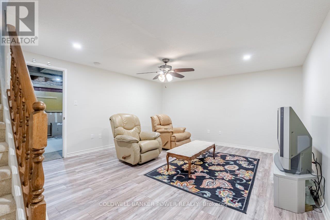 14 - 20 Kernohan Parkway, London South, Ontario  N6J 4Y3 - Photo 38 - X12487535