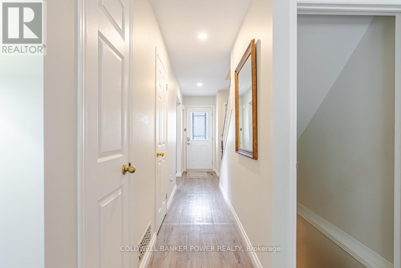 14 - 20 Kernohan Parkway, London South, Ontario  N6J 4Y3 - Photo 6 - X12487535