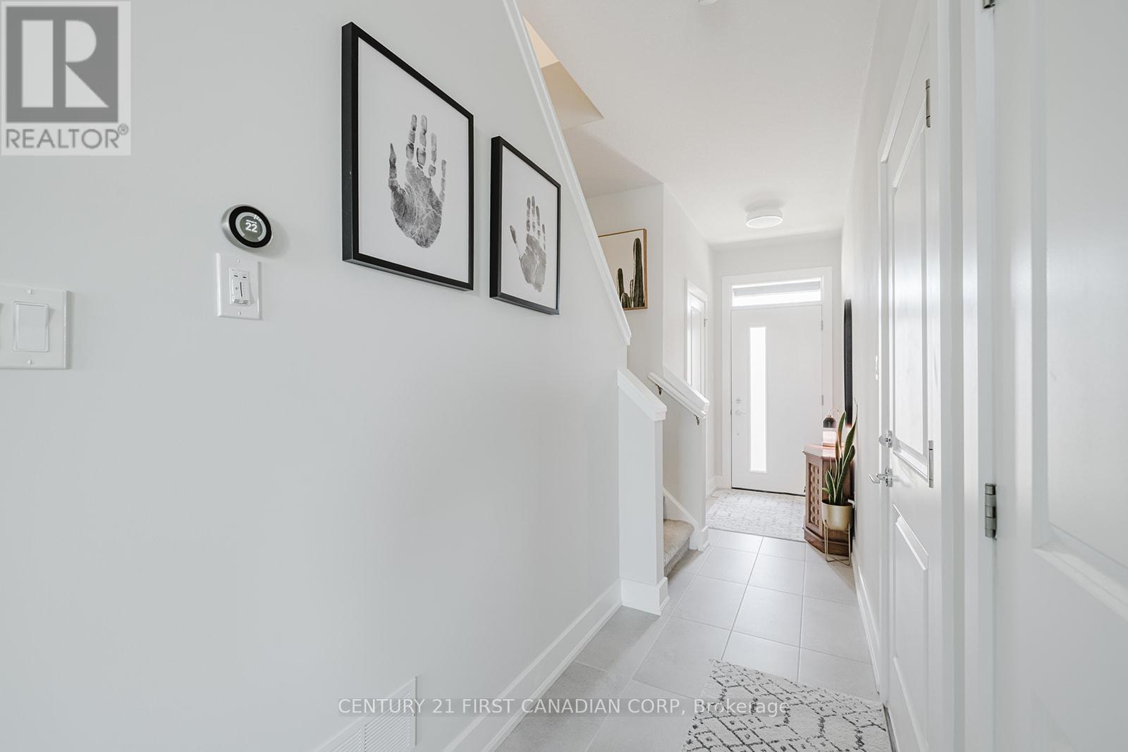 9 - 601 Lions Park Drive, Strathroy-Caradoc, Ontario  N0L 1W0 - Photo 9 - X12487559