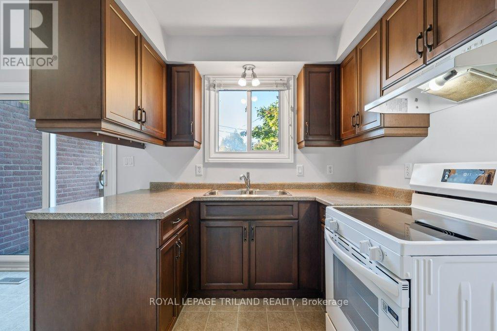 18 Vanier Place, St. Thomas, Ontario  N5R 5P8 - Photo 15 - X12487590