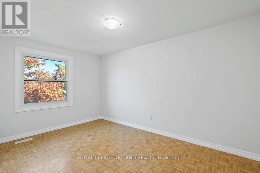 18 Vanier Place, St. Thomas, Ontario  N5R 5P8 - Photo 19 - X12487590