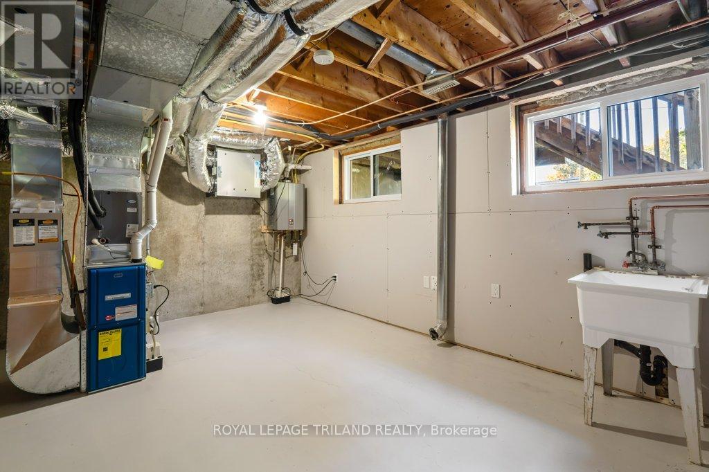 18 Vanier Place, St. Thomas, Ontario  N5R 5P8 - Photo 28 - X12487590