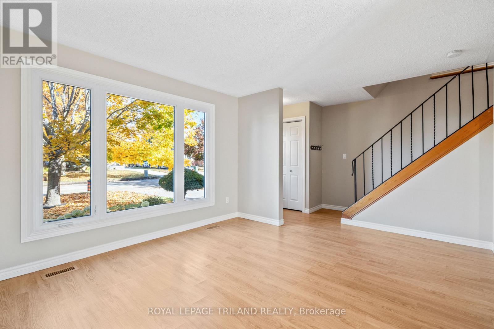 36 Vanier Place, St. Thomas, Ontario  N5R 5P8 - Photo 8 - X12487592