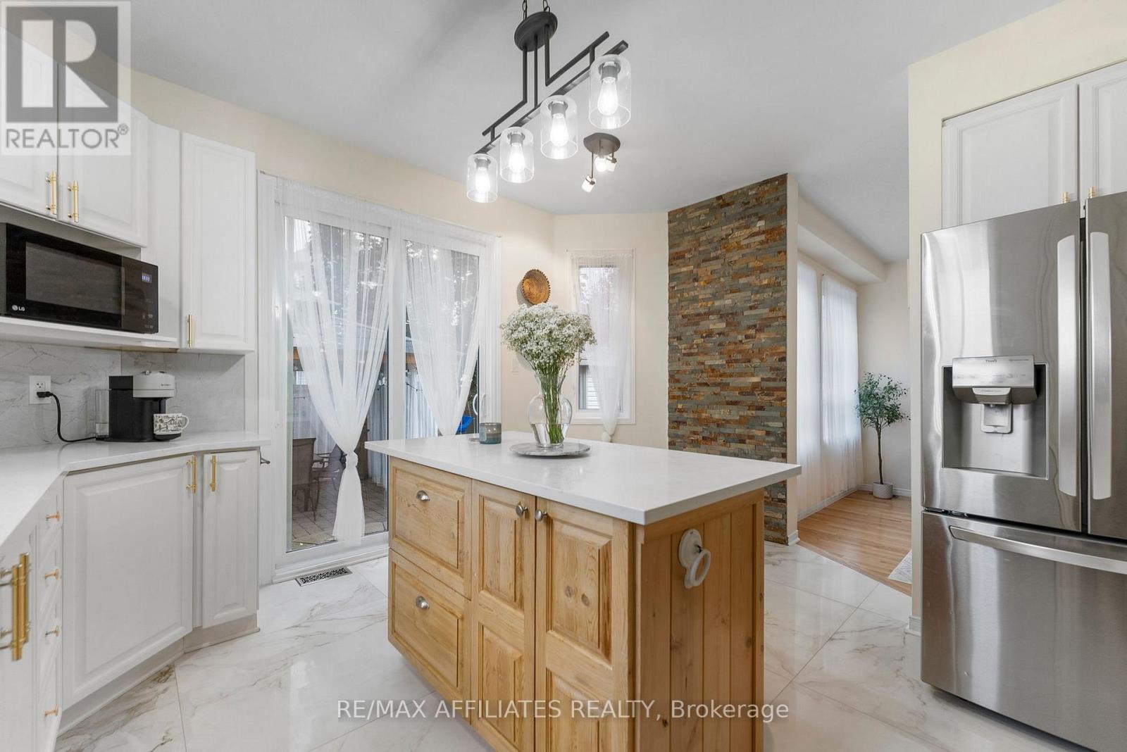 34 Catterick Crescent, Ottawa, Ontario  K2K 3M5 - Photo 19 - X12487556