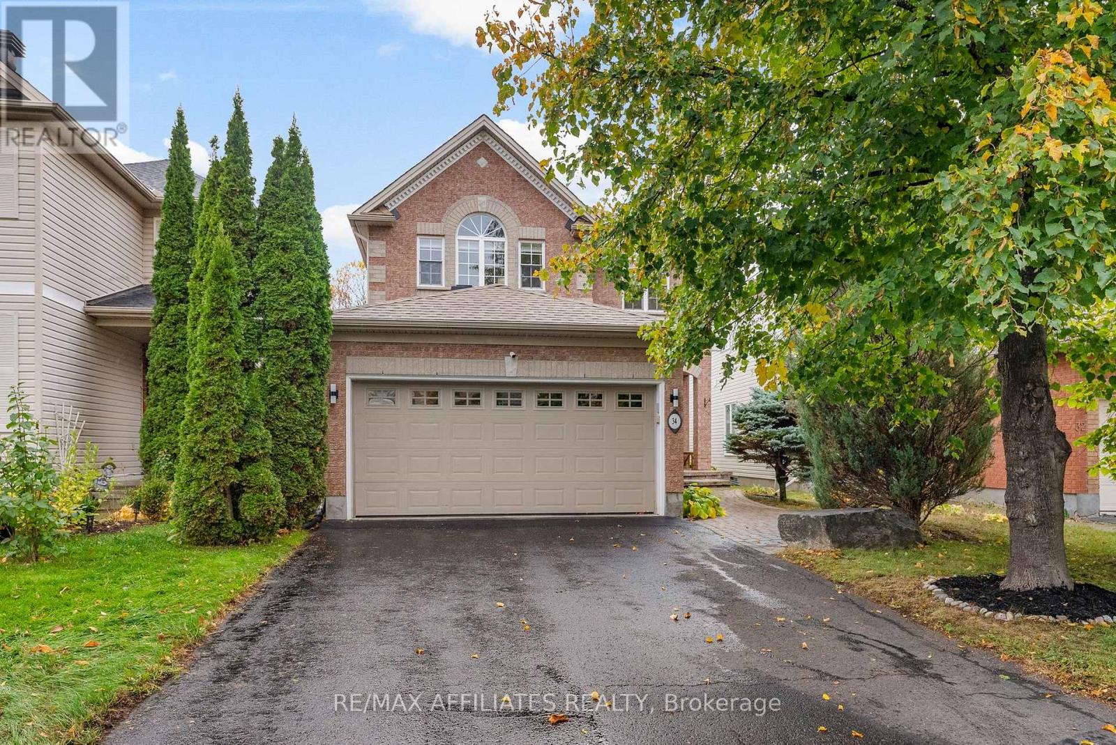 34 Catterick Crescent, Ottawa, Ontario  K2K 3M5 - Photo 3 - X12487556
