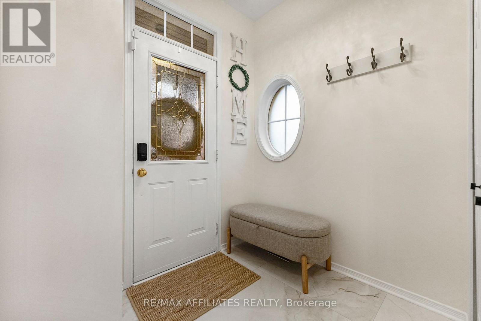 34 Catterick Crescent, Ottawa, Ontario  K2K 3M5 - Photo 4 - X12487556