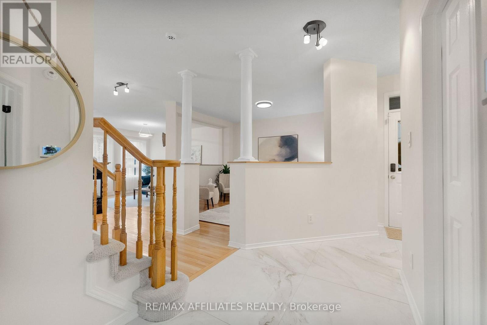 34 Catterick Crescent, Ottawa, Ontario  K2K 3M5 - Photo 6 - X12487556