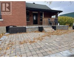 12 ERINVILLE DRIVE, Erin, Ontario