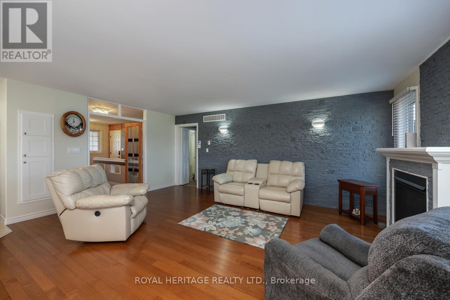 48 Ward Drive, Brighton, Ontario  K0K 1H0 - Photo 11 - X12487311