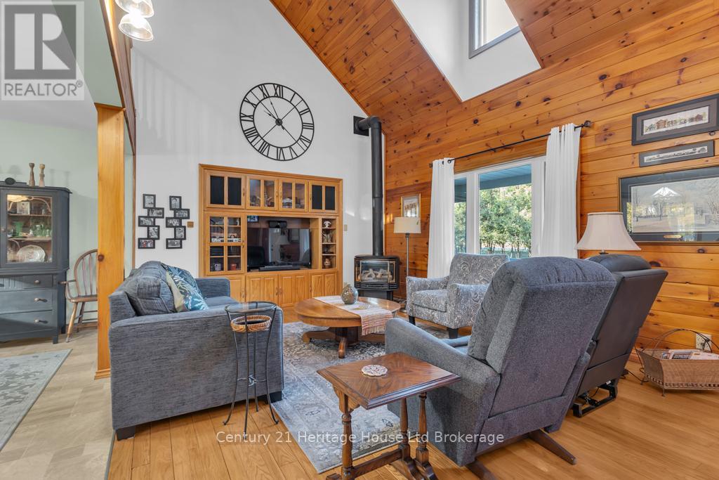 57225 Talbot Line, Bayham, Ontario  N4G 4G8 - Photo 4 - X12487512