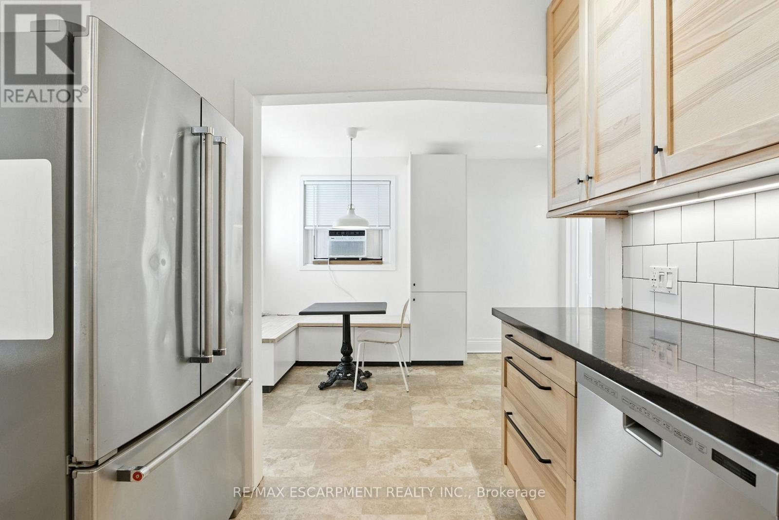 57 Highcliffe Avenue, Hamilton (Centremount), Ontario  L9A 3L3 - Photo 20 - X12422392