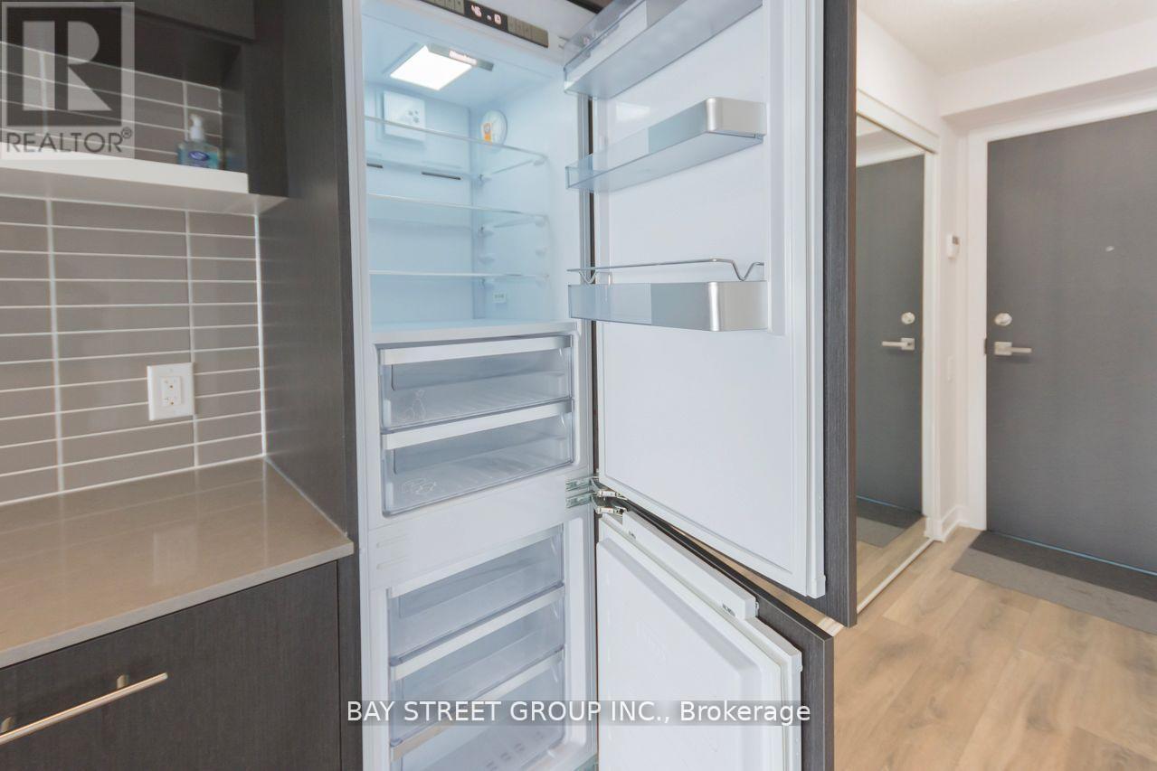 1706 - 365 Church Street, Toronto, Ontario  M5B 1Z9 - Photo 15 - C12487382